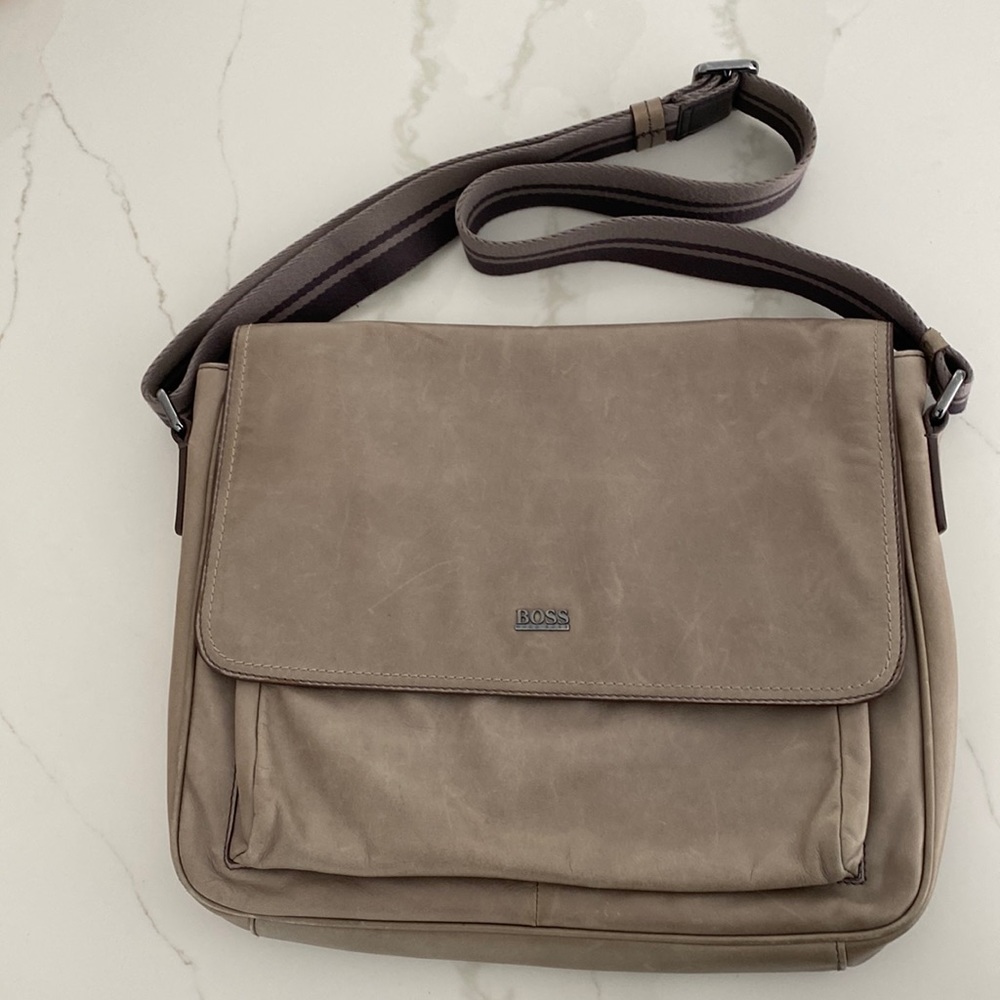 Hugo Boss Mens Messenger Bag